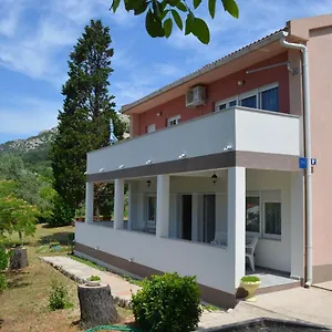 apartments-alen-draga-bascanska.primorje-gorskikotar.com/